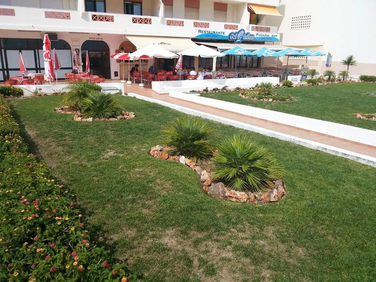 Charming Apartment In Quarteira 50 M² Terrace