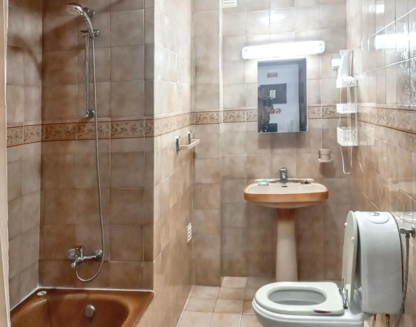 Charming Apartment In Quarteira 50 M² Terrace